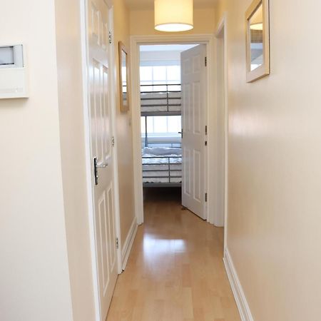 Scandinavian City Centre Apartment Worcester Bagian luar foto