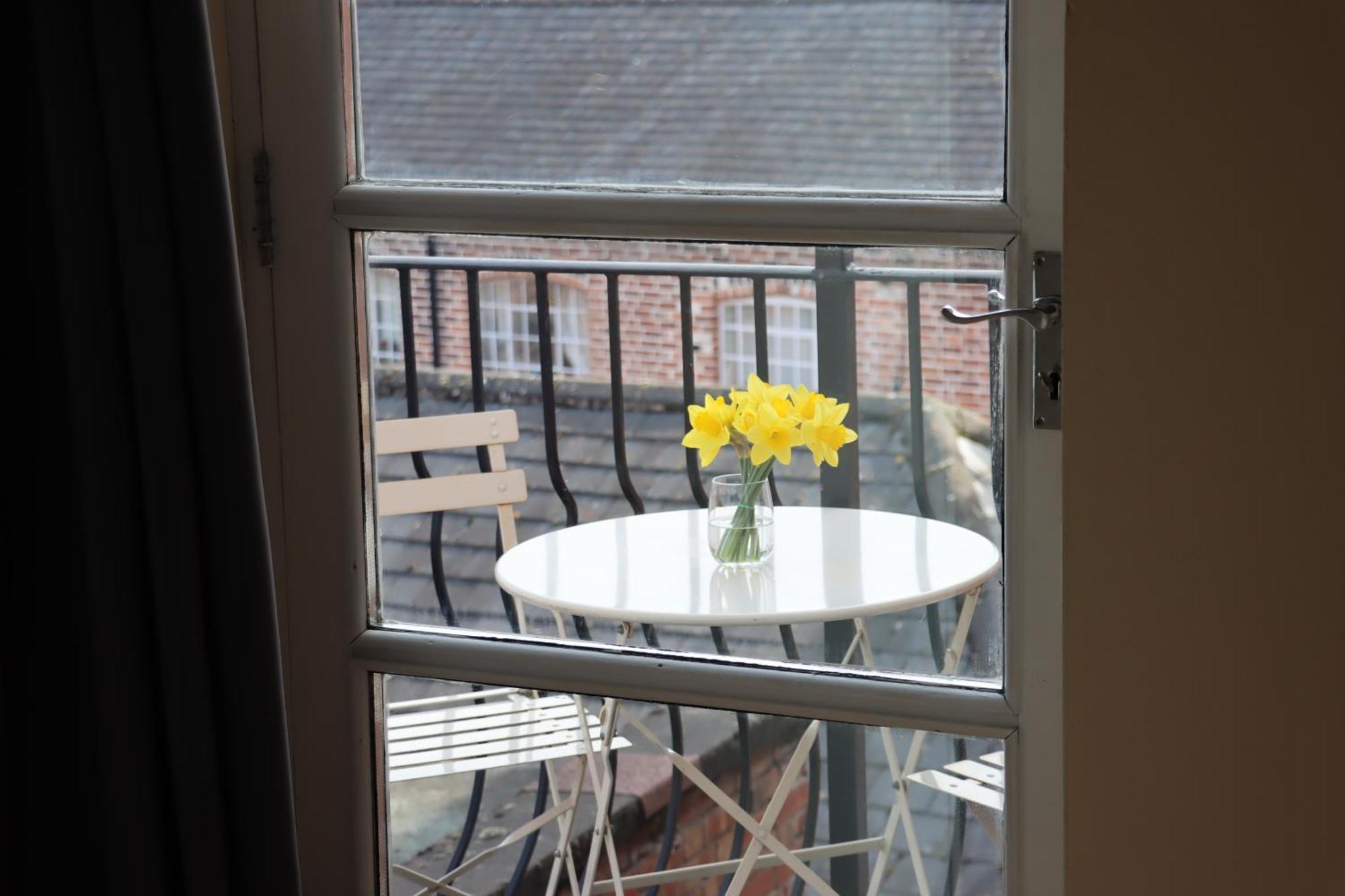 Scandinavian City Centre Apartment Worcester Bagian luar foto