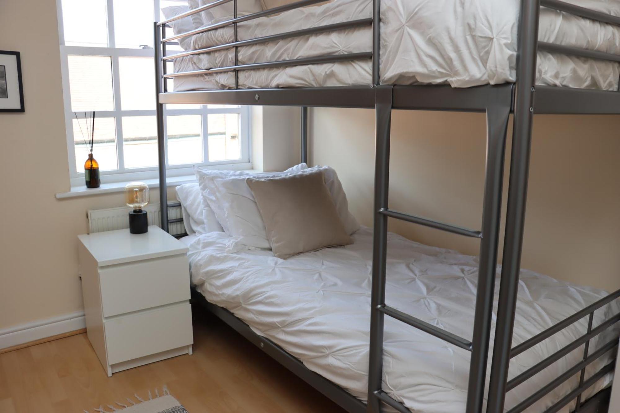 Scandinavian City Centre Apartment Worcester Bagian luar foto