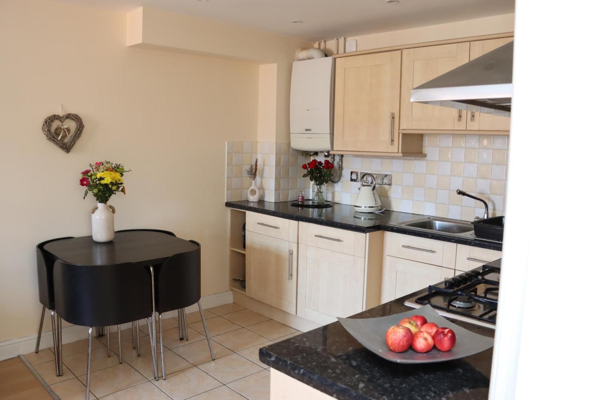 Scandinavian City Centre Apartment Worcester Bagian luar foto