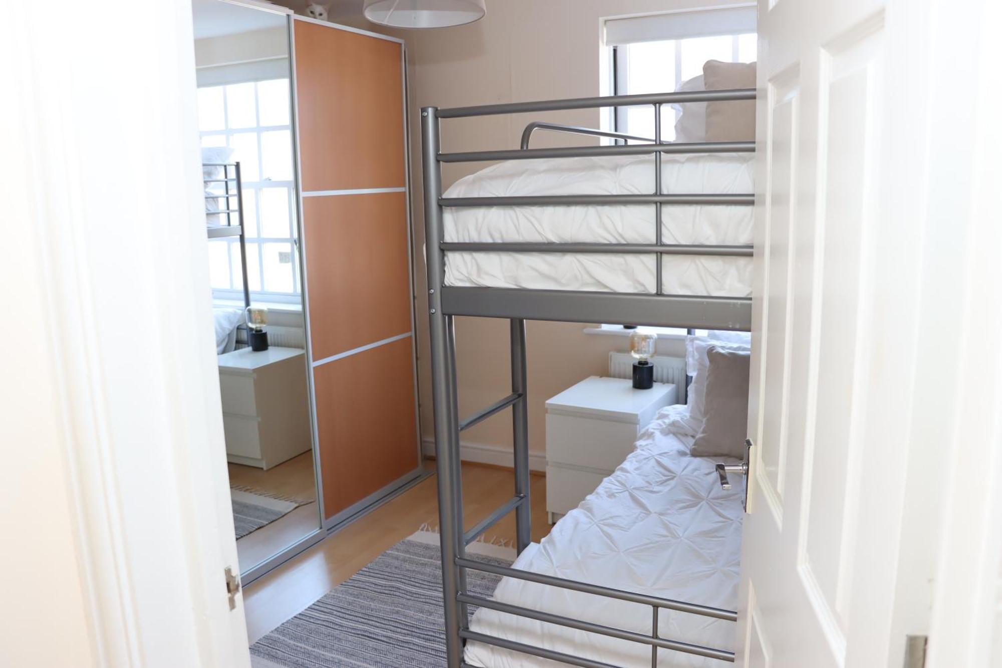 Scandinavian City Centre Apartment Worcester Bagian luar foto