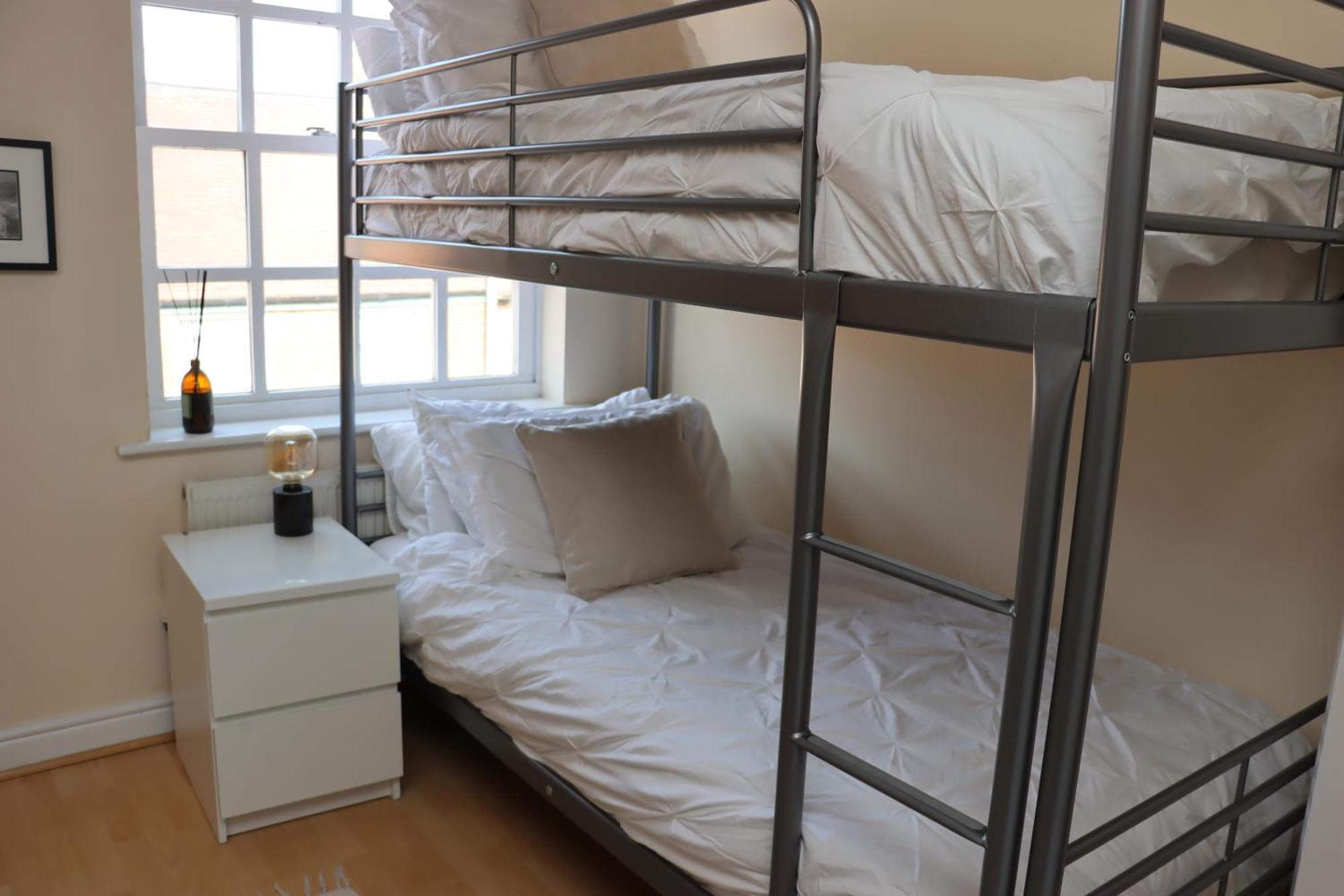 Scandinavian City Centre Apartment Worcester Bagian luar foto