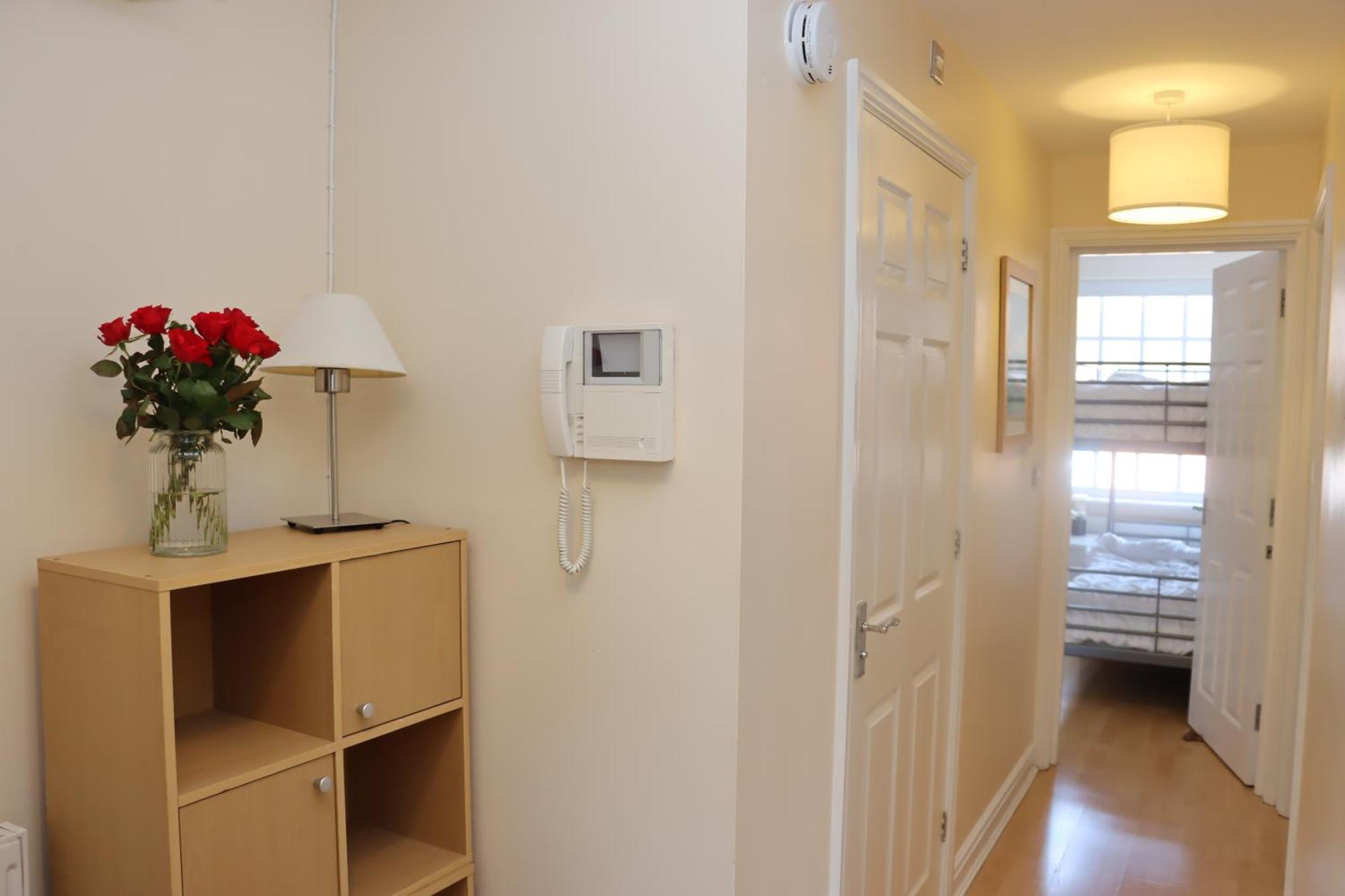 Scandinavian City Centre Apartment Worcester Bagian luar foto